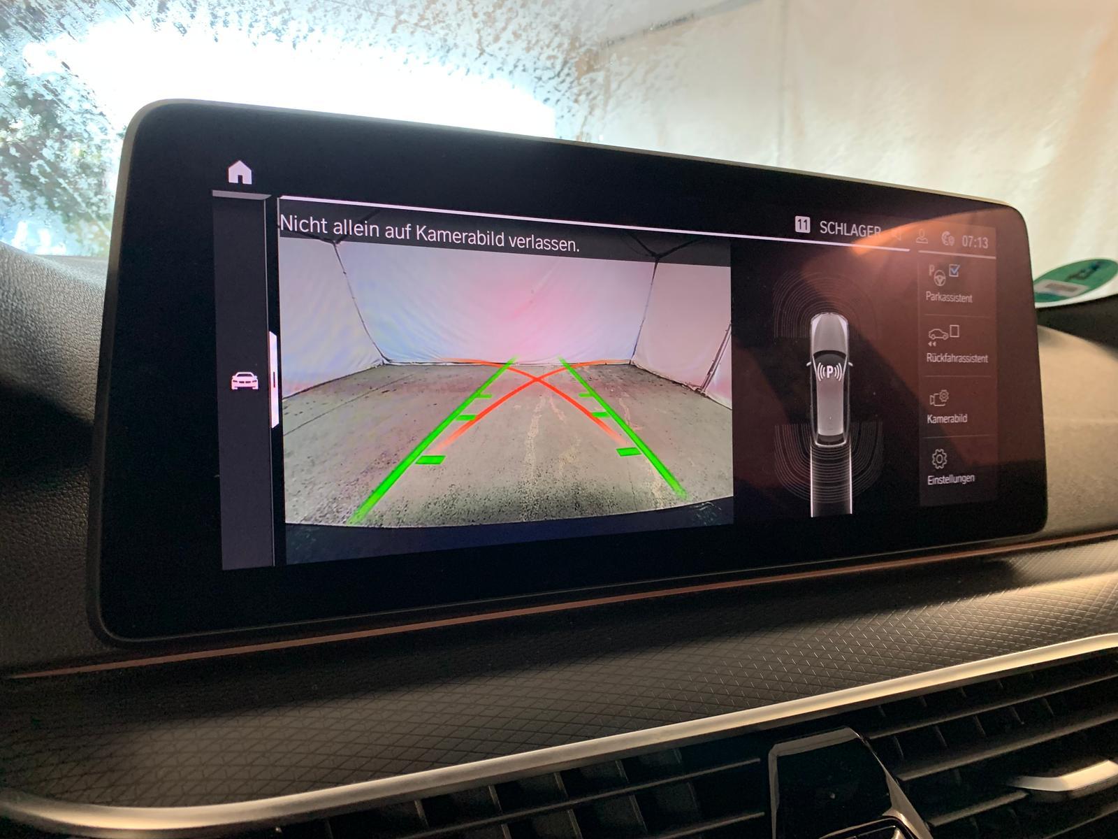 BMW 530 Touring e M Sport|ShadowL|DrivProf|HUD|Laser