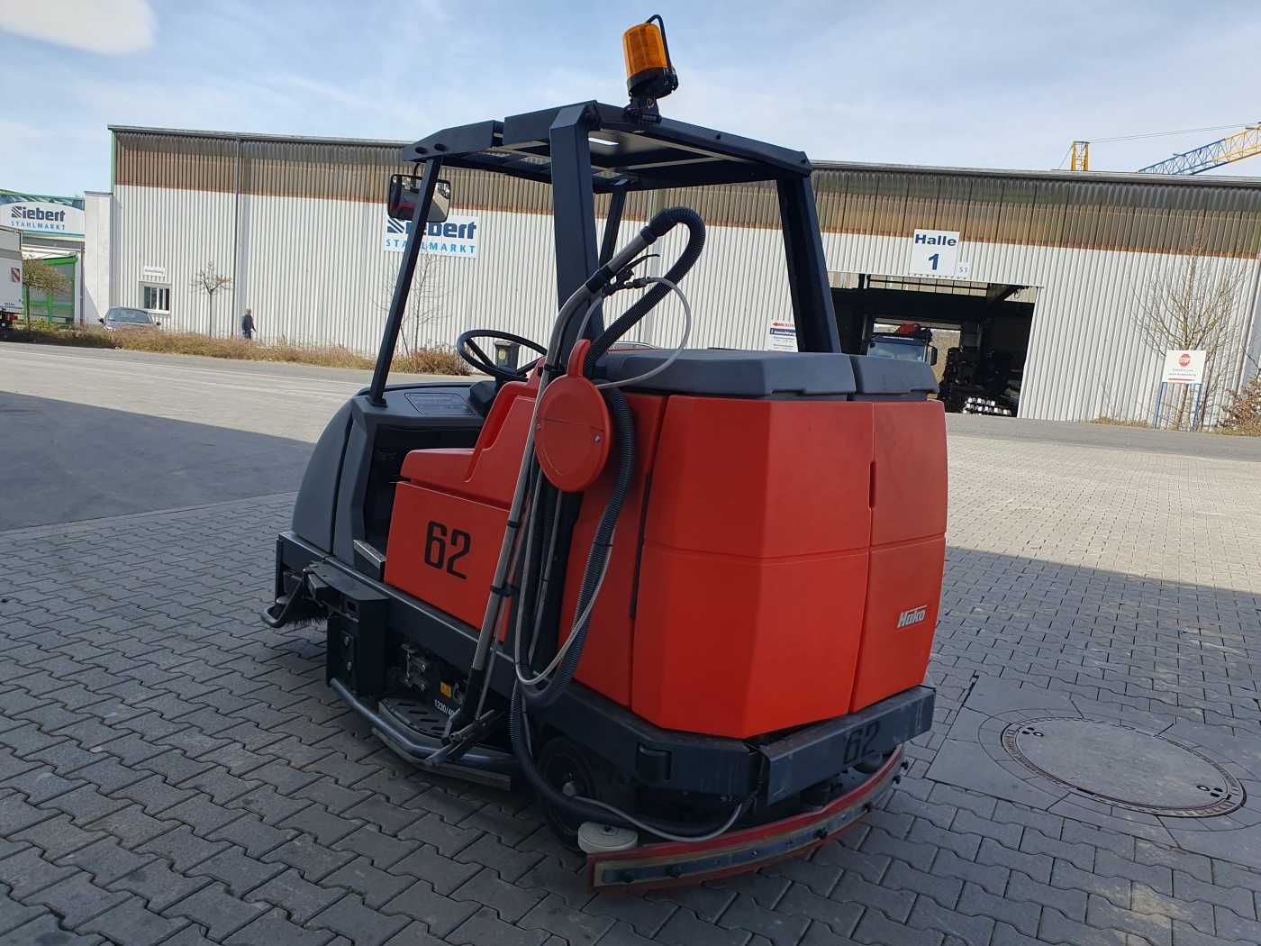 Fahrzeugabbildung Hako Scrubmaster B310 R CL / nur 418h! / 2016