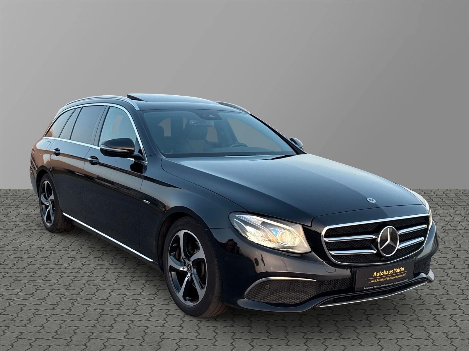 Mercedes-Benz E 220d T Modell*Anhänger.*Distronic*Kamera*2.Han
