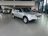 Subaru Forester ALLRAD+1.HAND+AHK+EINPARKHILFE Forester - Subaru Forester: Allradantrieb