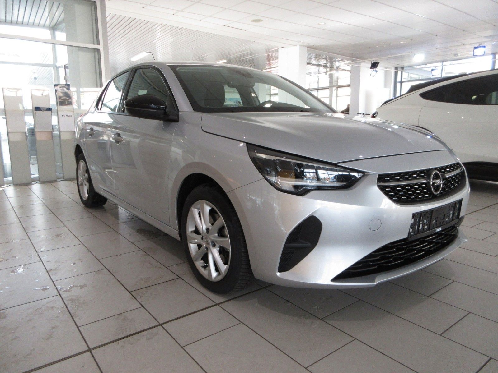 Fahrzeugabbildung Opel Corsa 1.2 T Elegance LED/NAVI/PDC/ALU/TEMPO