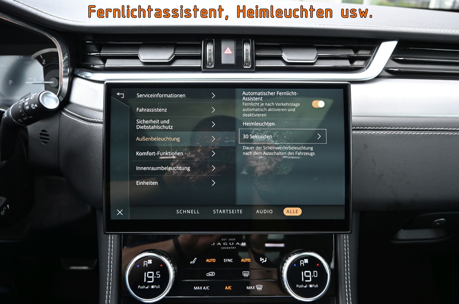 Fahrzeugabbildung Jaguar F-Pace D300 R-DYNAMIC SE AWD °ACC°AHK°HUD°PANO°
