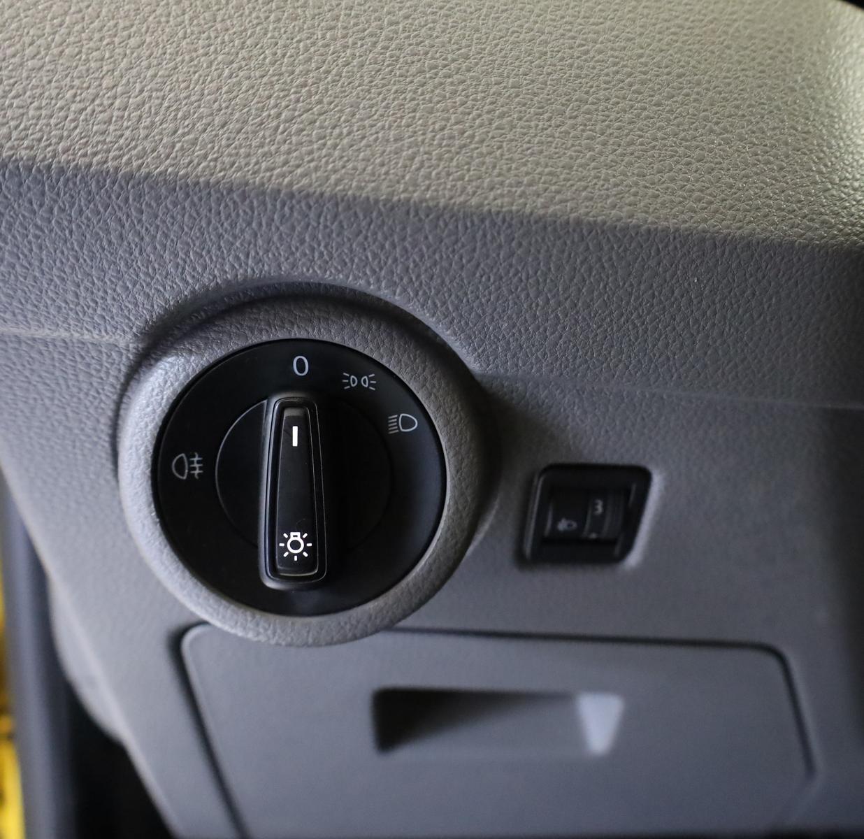 Volkswagen T6 Transporter 2.0 TDI |USB|3SITZ|DAB|PDC|KLIMA|