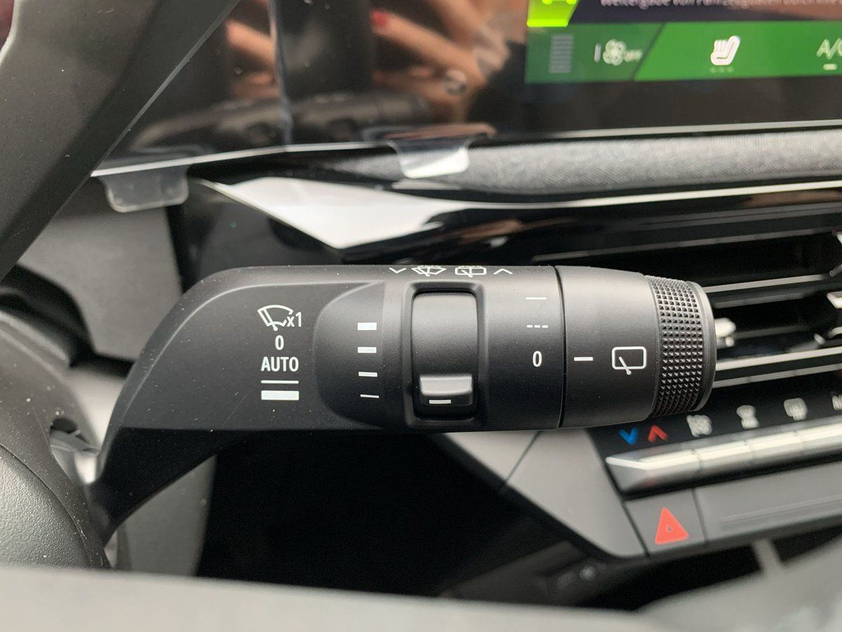 Renault Clio - Bild 23