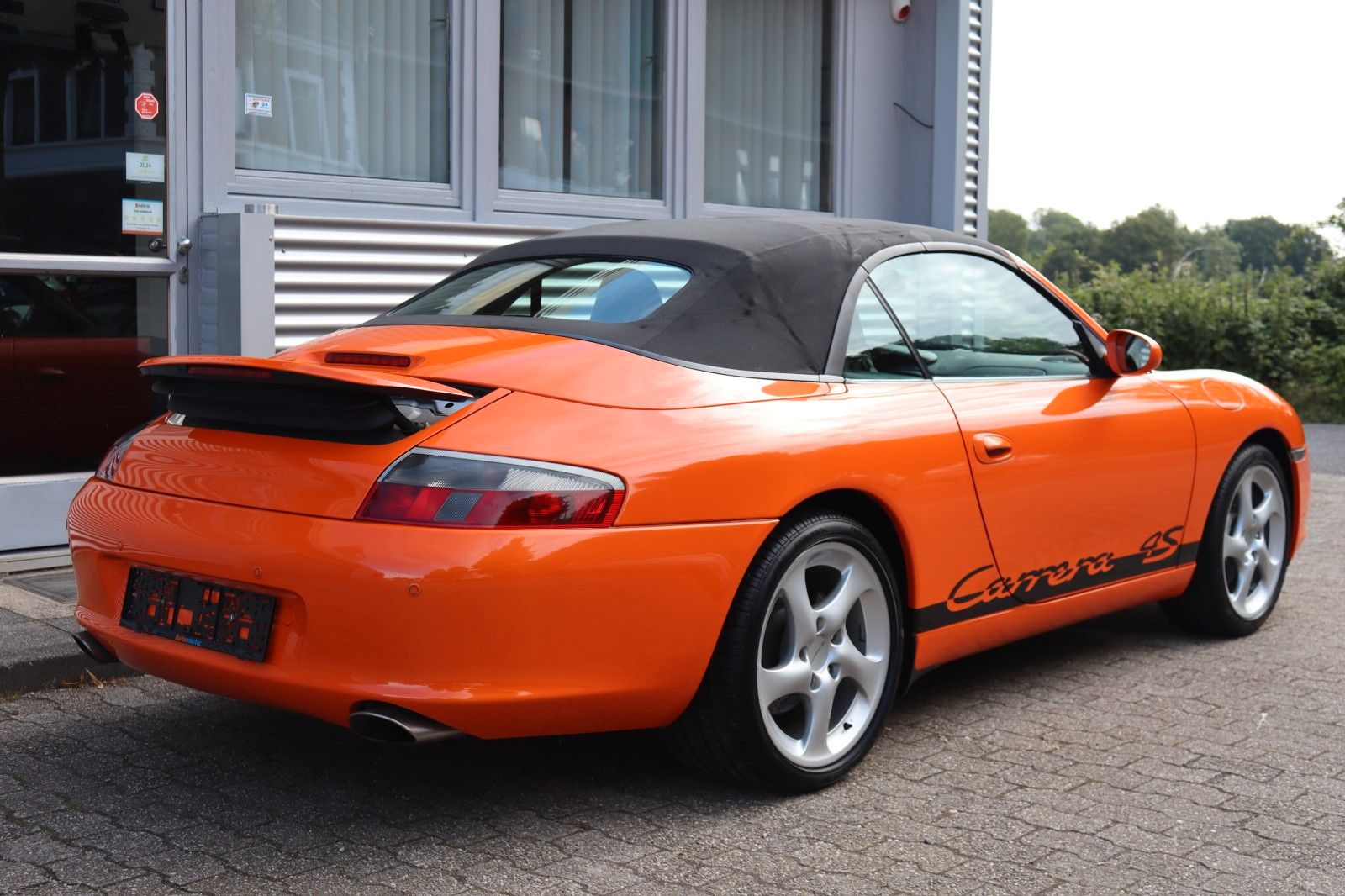 Fahrzeugabbildung Porsche 996 Carrera 4 Cabriolet RAFFLEDER KLAPPENAUSPUFF