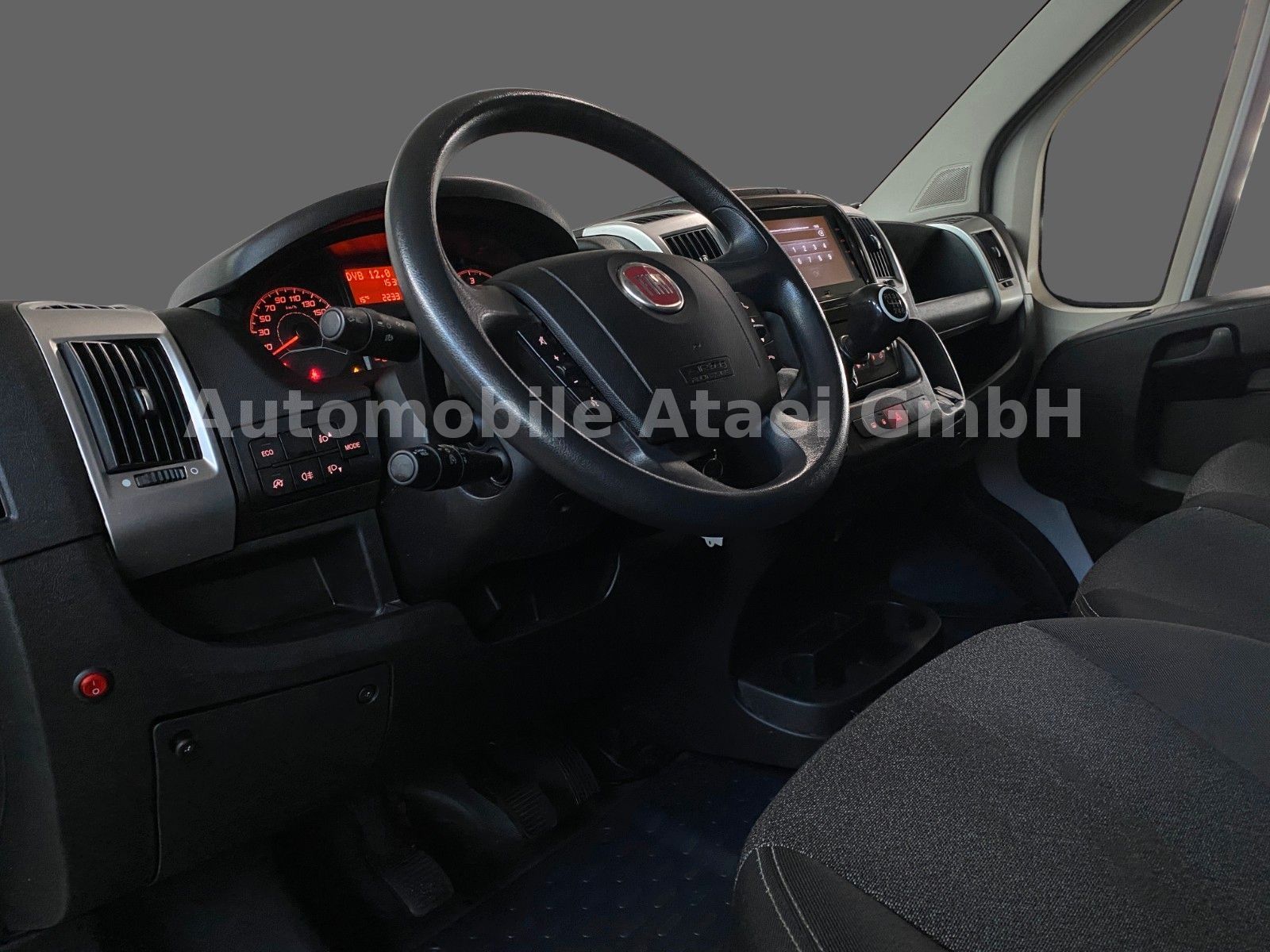 Fahrzeugabbildung Fiat Ducato 180 *L5 MAXI* KLIMAAUTOMATIK (2687)