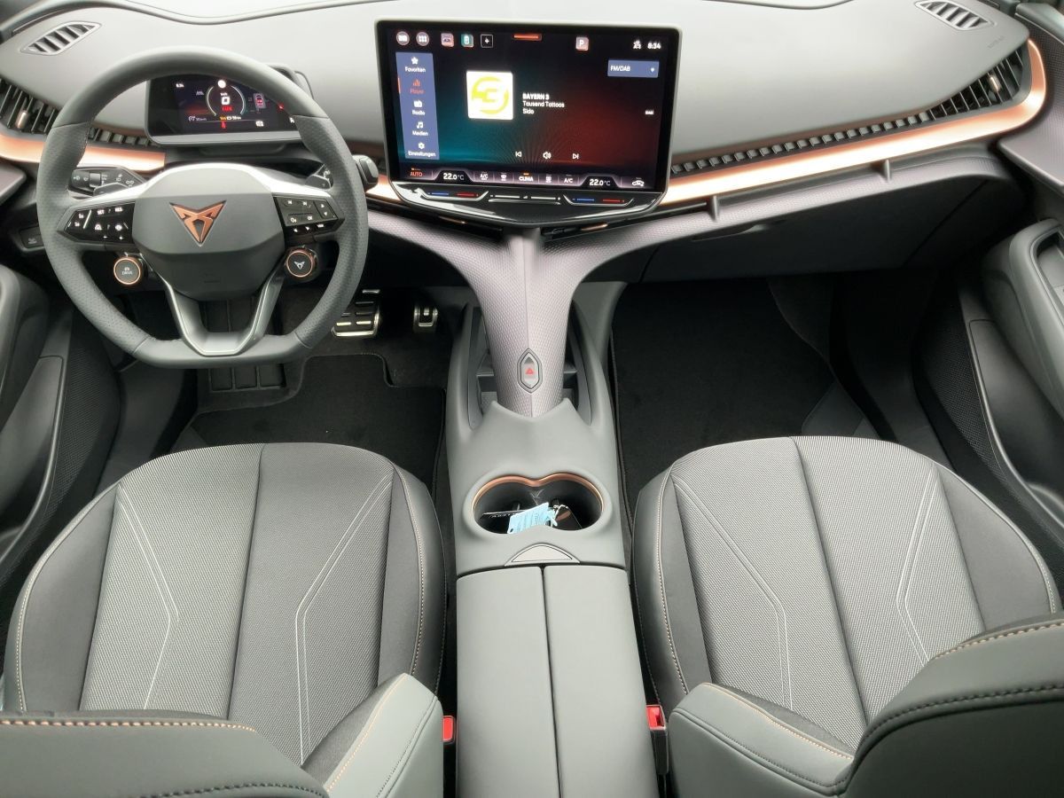 Cupra Tavascan - Bild 9