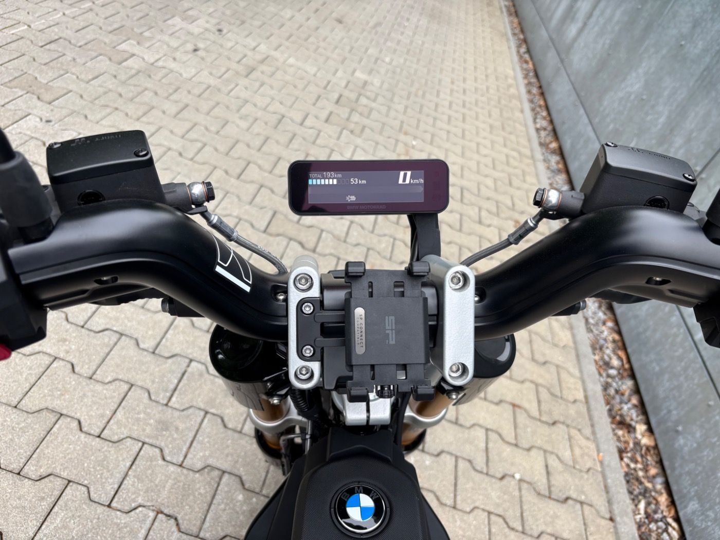 Fahrzeugabbildung BMW CE 02 Highline Paket Schnellader