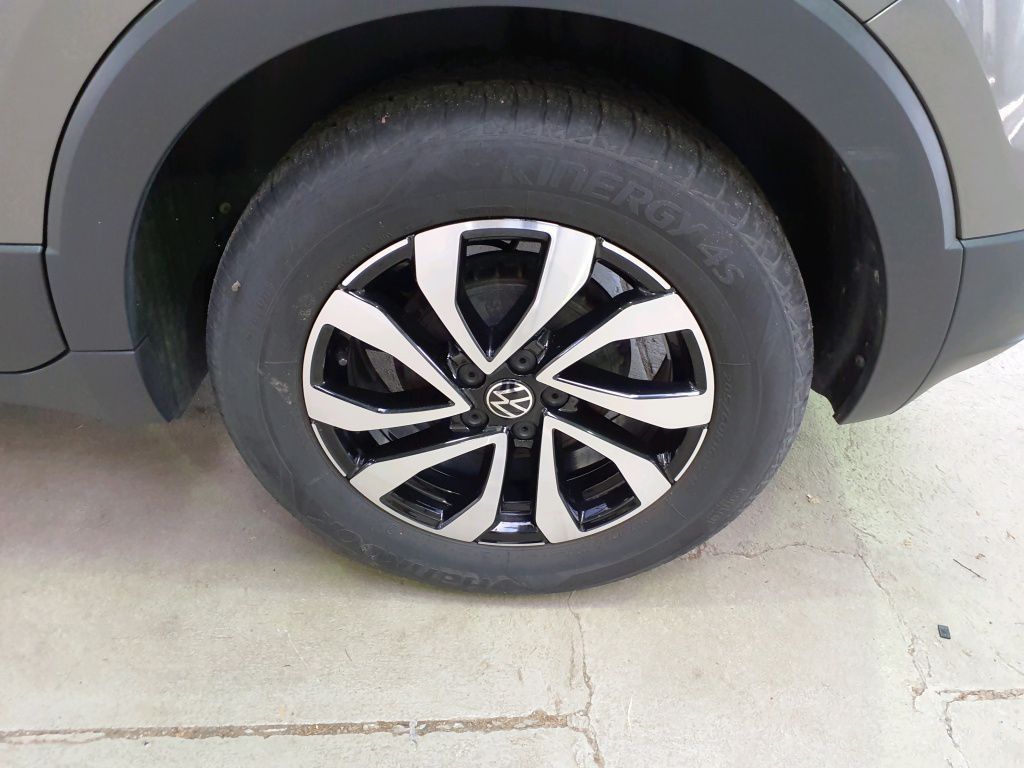 Volkswagen T-Cross Life Active 1.0 TSI 70kW 5-Gang 4 Türen