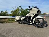Harley-Davidson Road Glide CVO - HARLEY-DAVIDSON CVO ROAD GLIDE