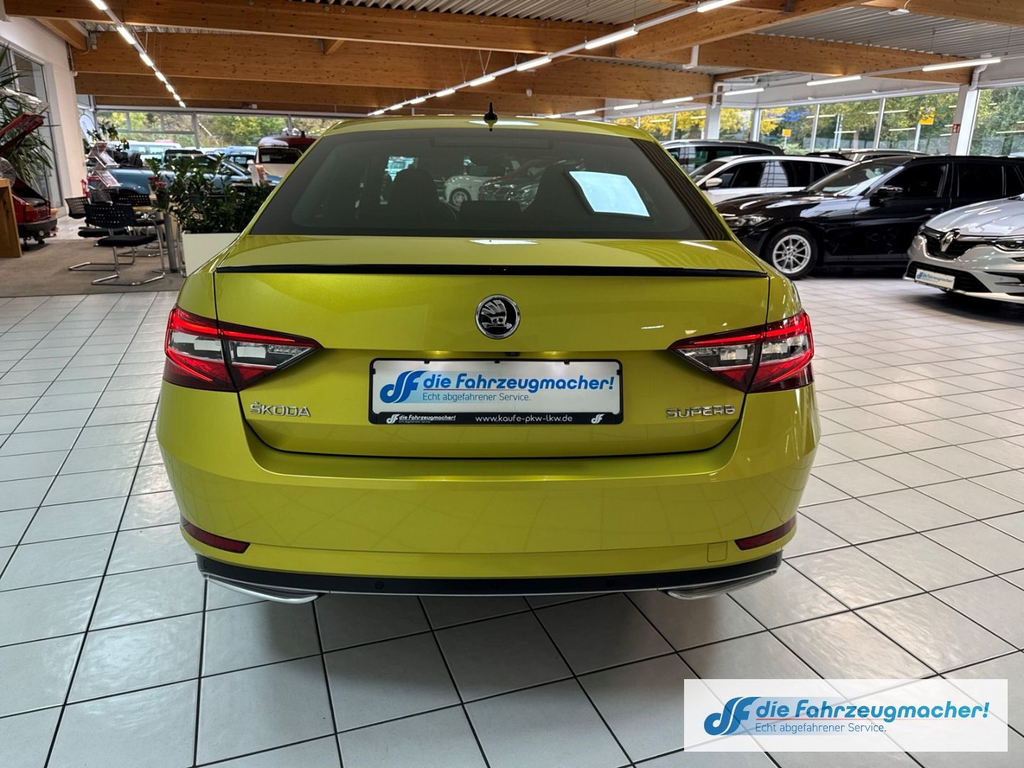 Fahrzeugabbildung SKODA Superb SportLine AD Leder Memory Sitze Soundsyst