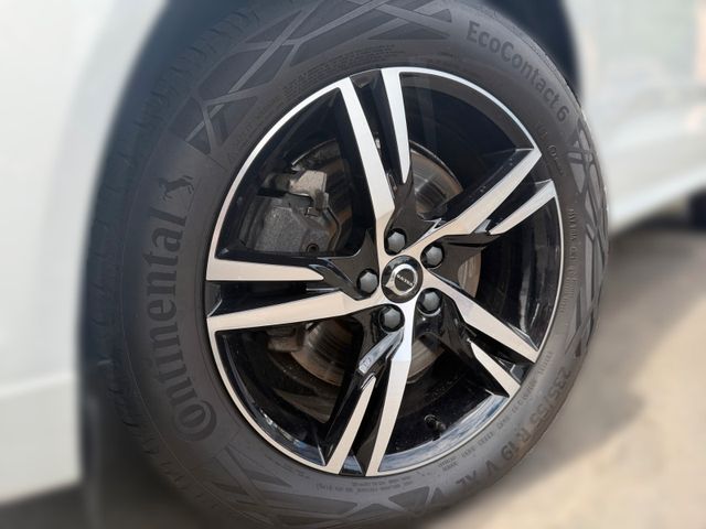 Volvo XC 60 R Design AWD 180+