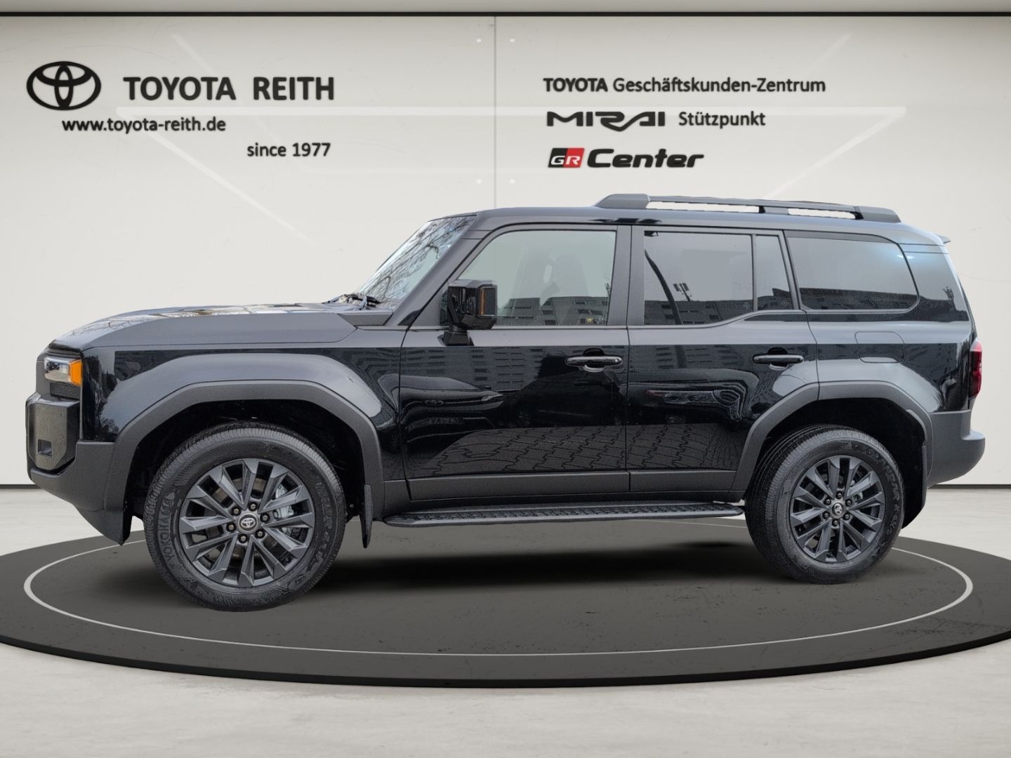 Toyota Land Cruiser 2.8 D-4D 151 kW AWD Lounge - 7 Sitz foto 2