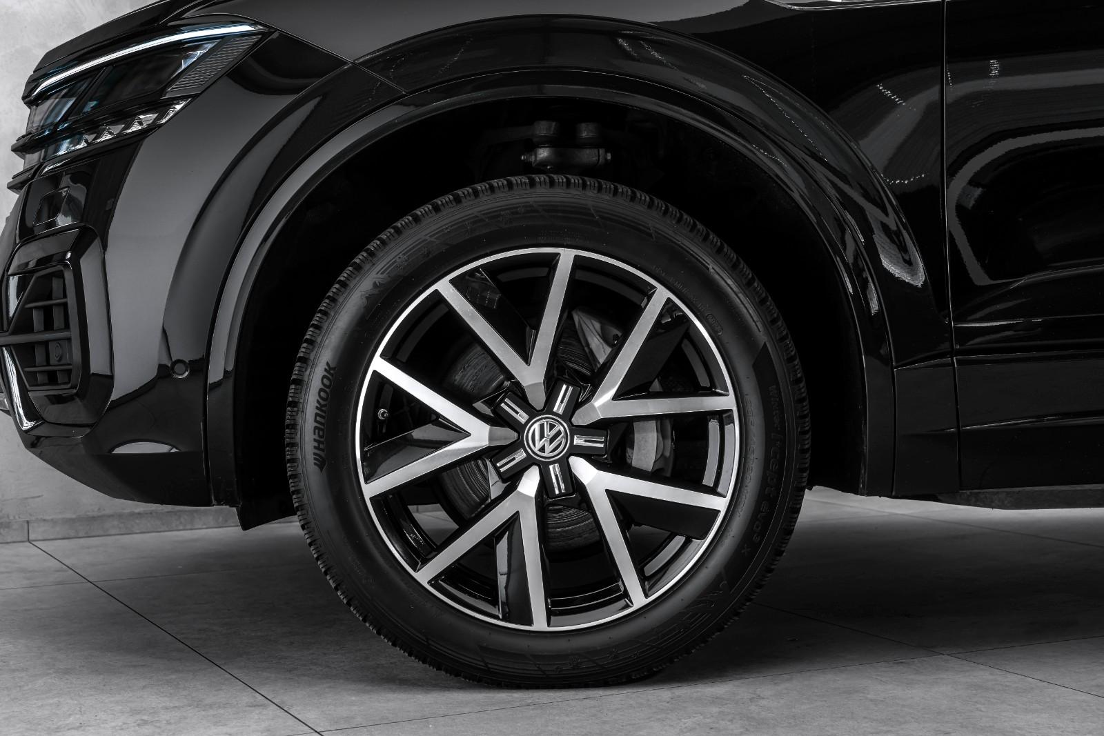 Volkswagen Touareg R-Line 4Motion*IQ.Light*210kW
