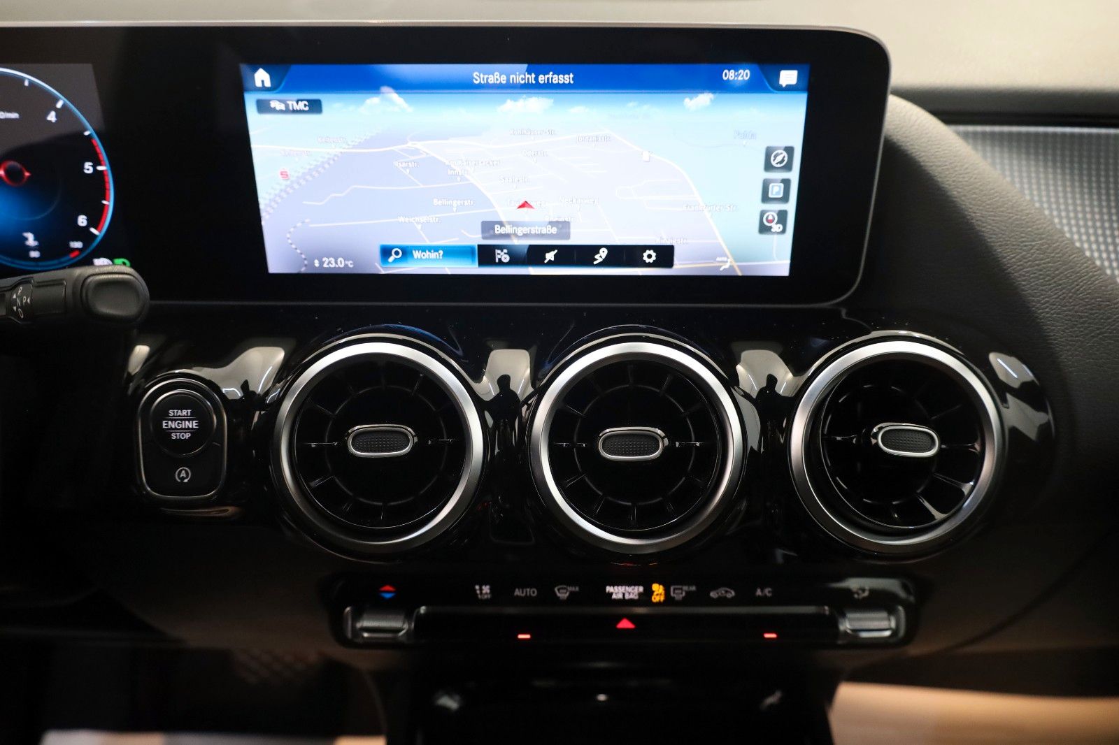 Fahrzeugabbildung Mercedes-Benz B 180d T.Leder,Navi,LED,SH,PDC,SR+WR