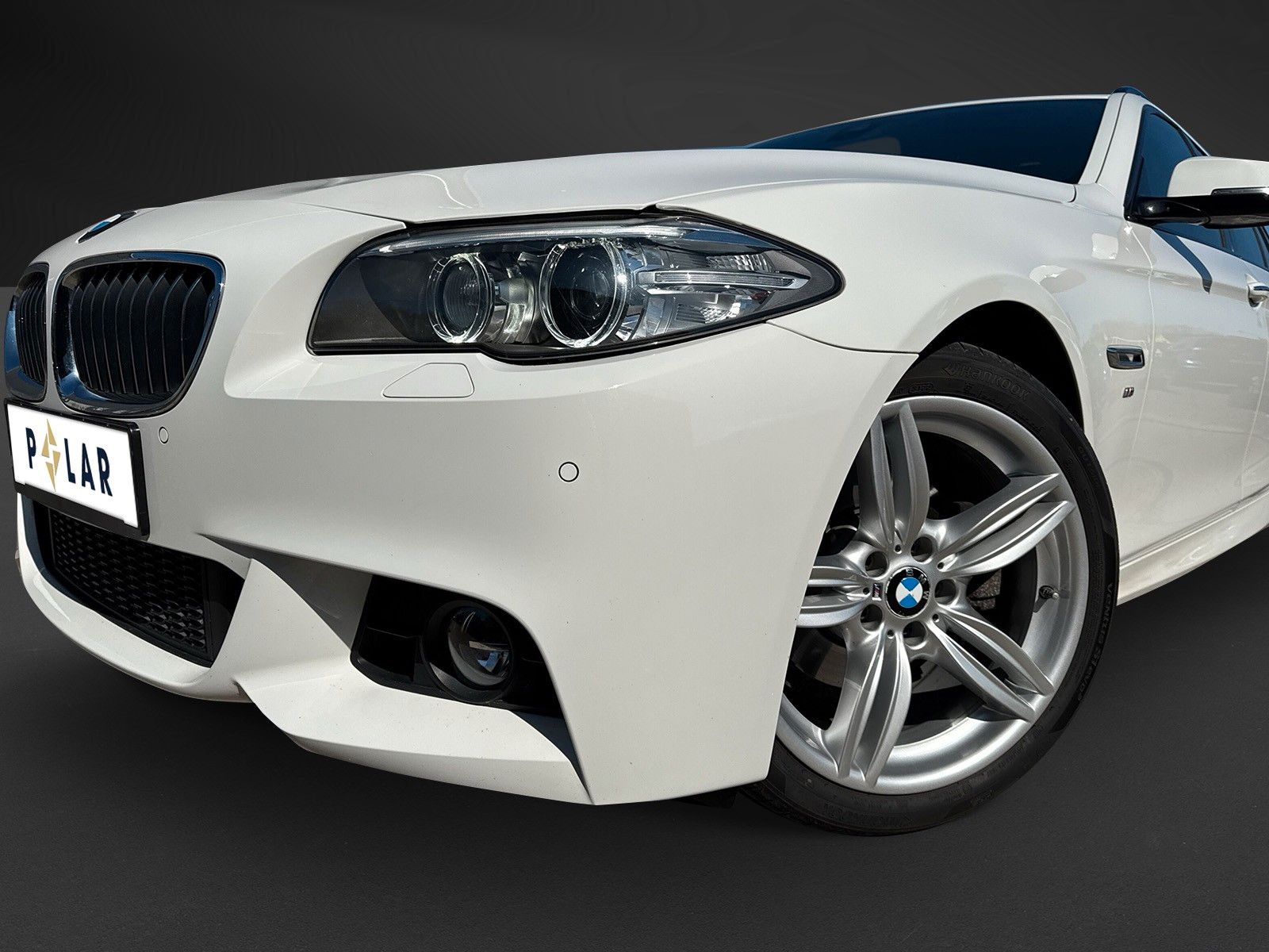 Fahrzeugabbildung BMW 520d Touring*AHK*M-Paket*Head-Up*Bhz.Lenkrad*PDC
