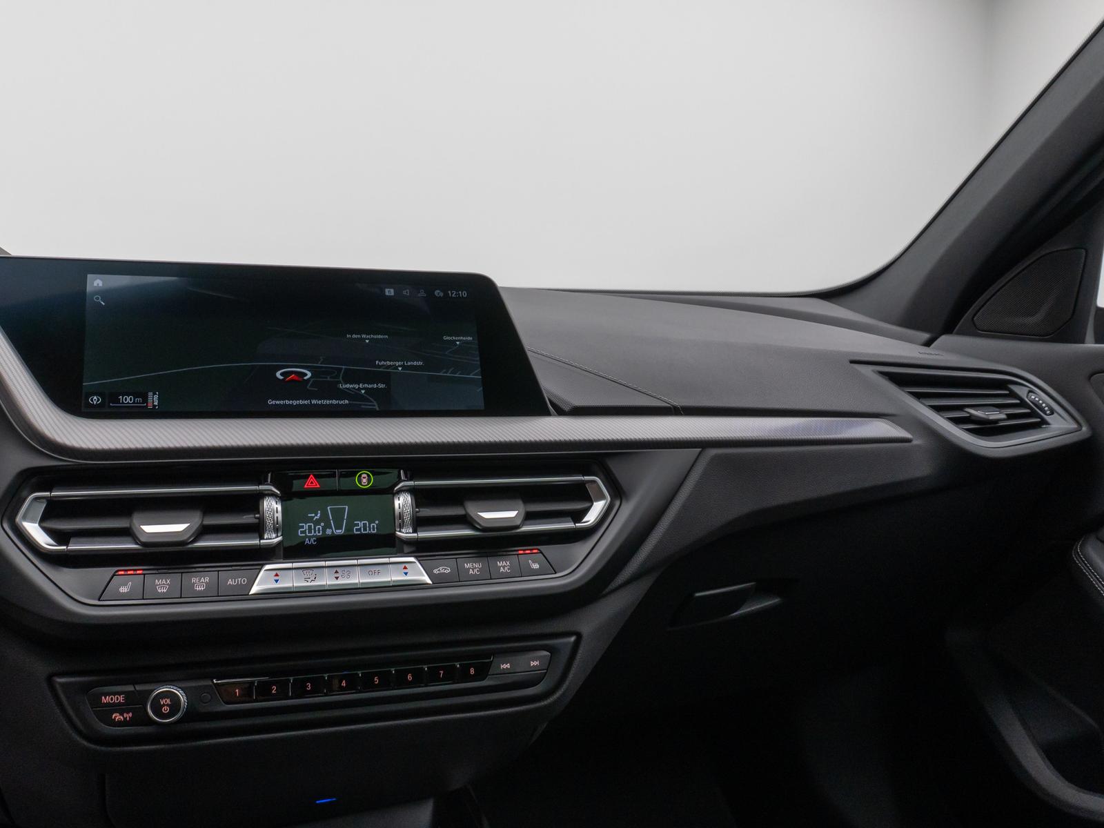 BMW 1 Series i M Sport Panoram Kamera DAB HiFi Komfort 19", миниатюра 21