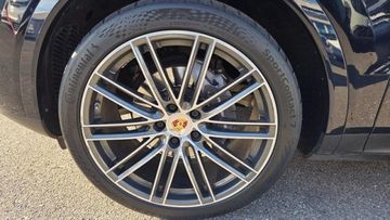 Porsche Cayenne - 10