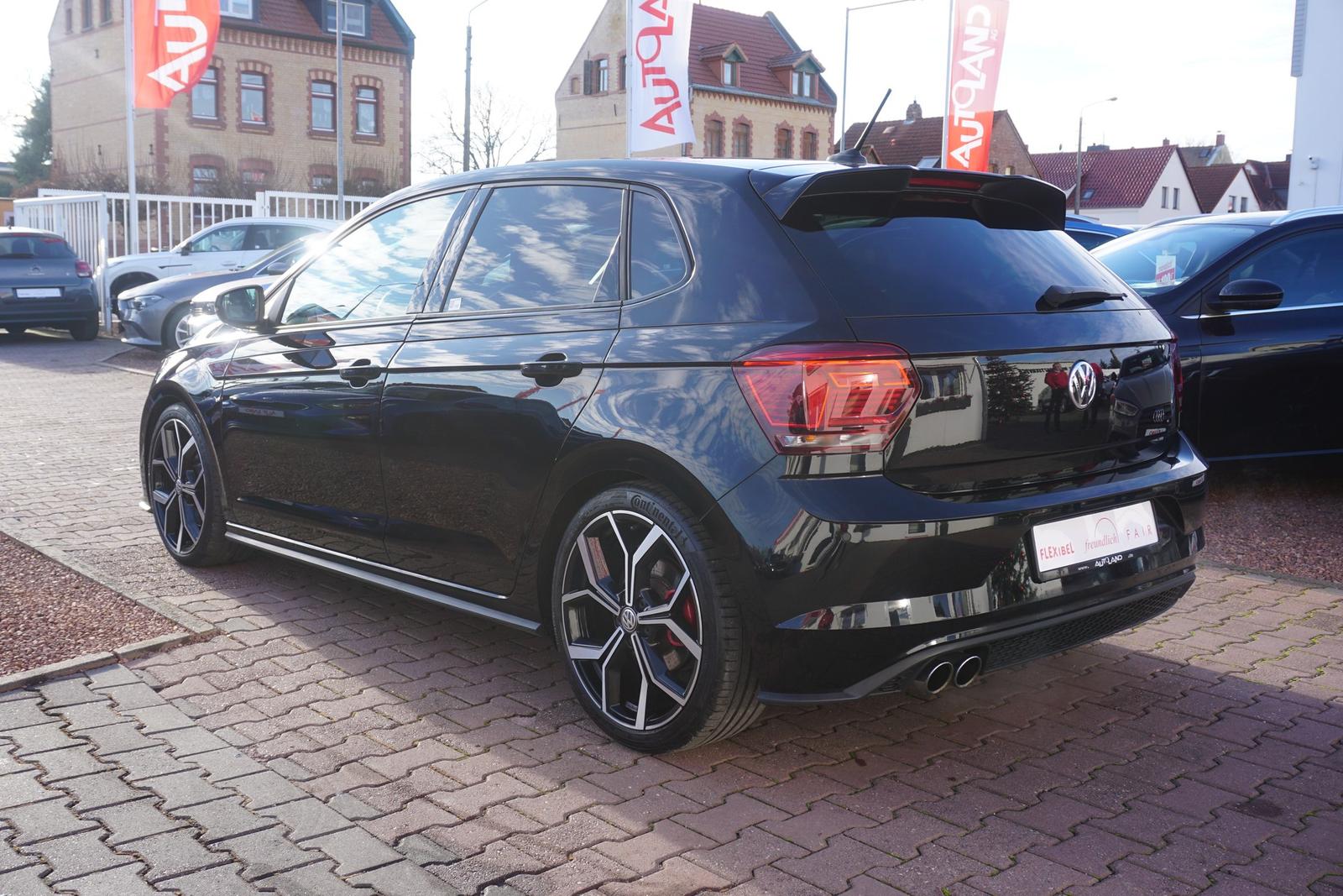 Volkswagen Polo 2.0 TSI GTI DSG LED Navi ACC PDC Sportsitze