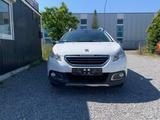Peugeot 2008 Allure/PANO/SHZ - Peugeot Gebrauchtwagen in Stuttgart