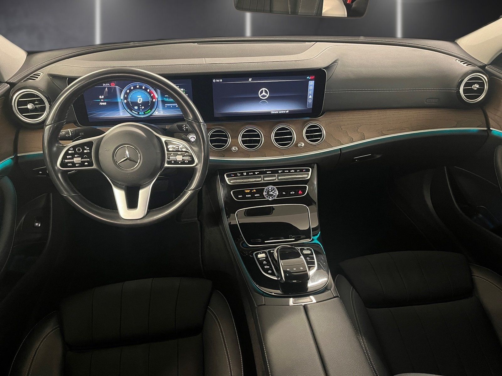 Fahrzeugabbildung Mercedes-Benz E 200 Exclusive Widescreen*Distronic*Multibeam*