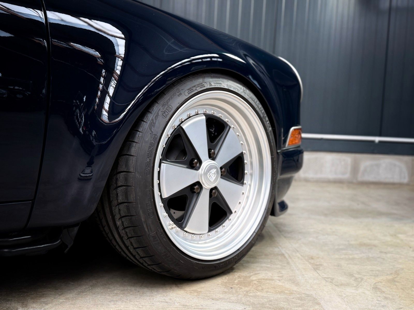 Fahrzeugabbildung Porsche 911 RSR Hommage 964 Backdate + 3.8l + 1.198 km