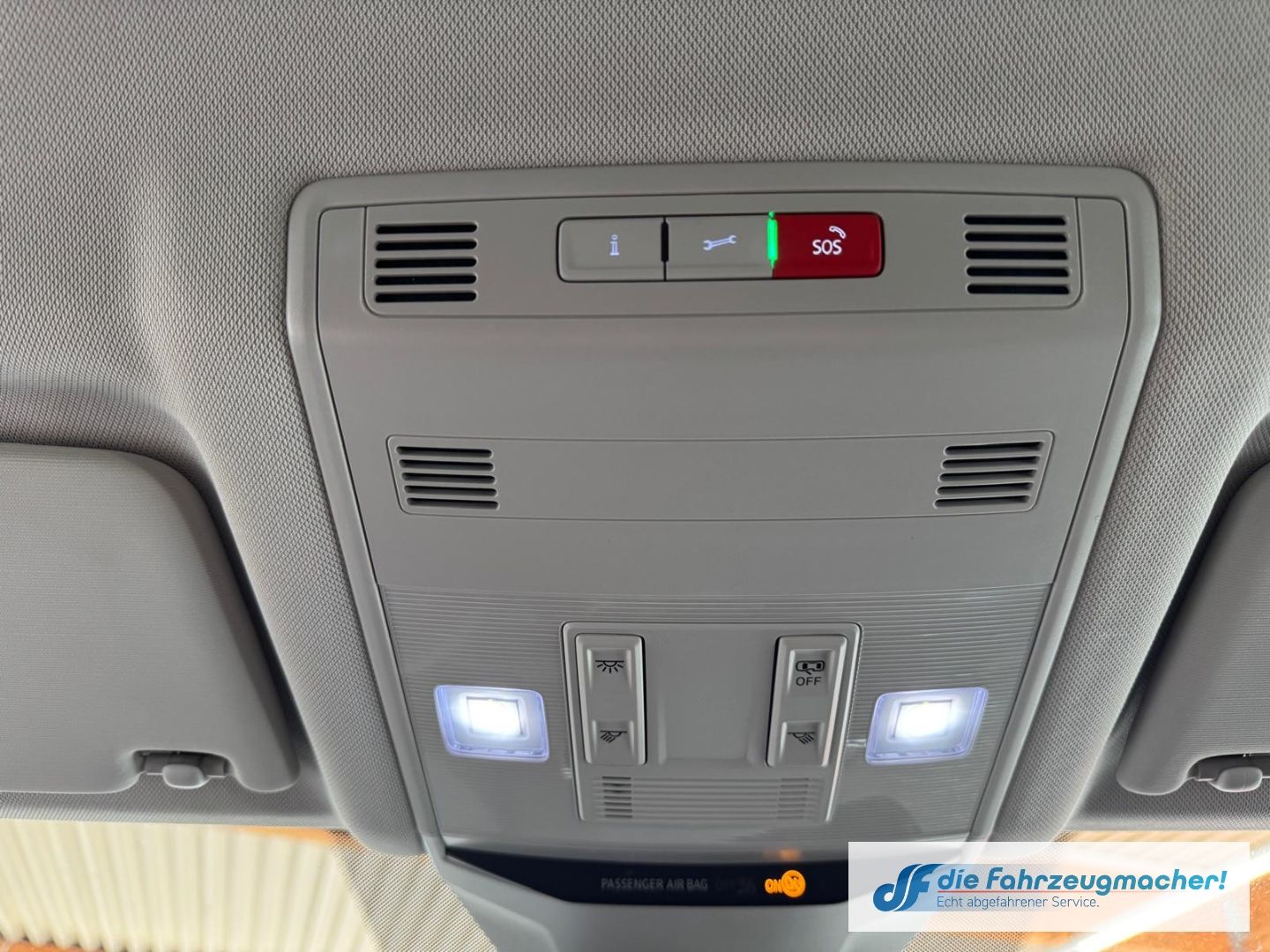 Fahrzeugabbildung Volkswagen T-Roc Style 2.0 TDI EU6d StandHZG Digitales Cock