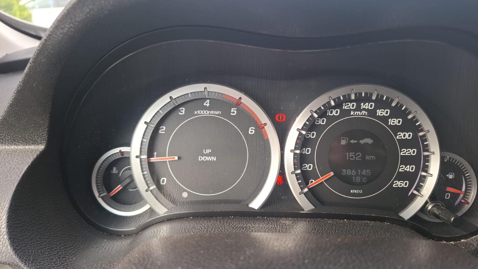 Honda Accord 2009 — photo 12