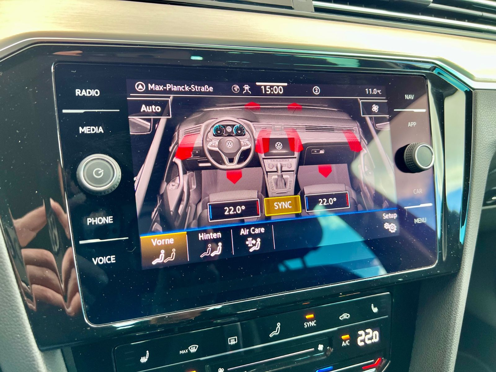 VW Passat Variant Elegance AAC AHK GZJR CARPLAY