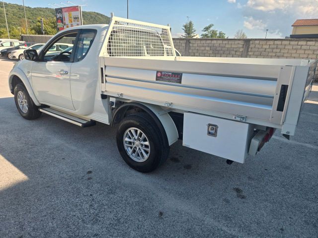 Mitsubishi L200 2.5 DI-D/178CV DC Intense Plus D