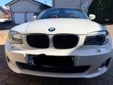 BMW Top gepflegtes BMW 118d Cabrio  - BMW 1er Reihe: Weiß, Cabrio