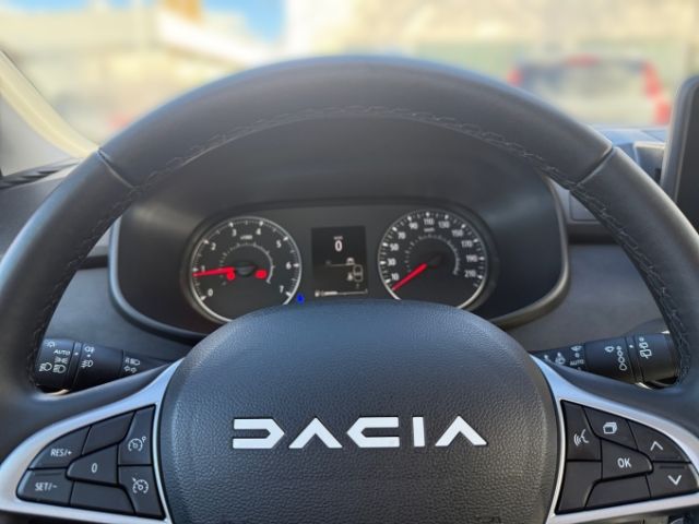 Fahrzeugabbildung Dacia Sandero III Stepway Extreme+ 1.0 TCe 110 +NAVI+K