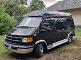 Dodge RAM 1500 Camper ideal für 2 Personen - Dodge RAM aus 2000: 1500