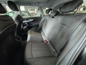 Audi A4 - 11