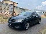 Opel Astra GTC Sport - Opel Astra aus 2010: Gtc