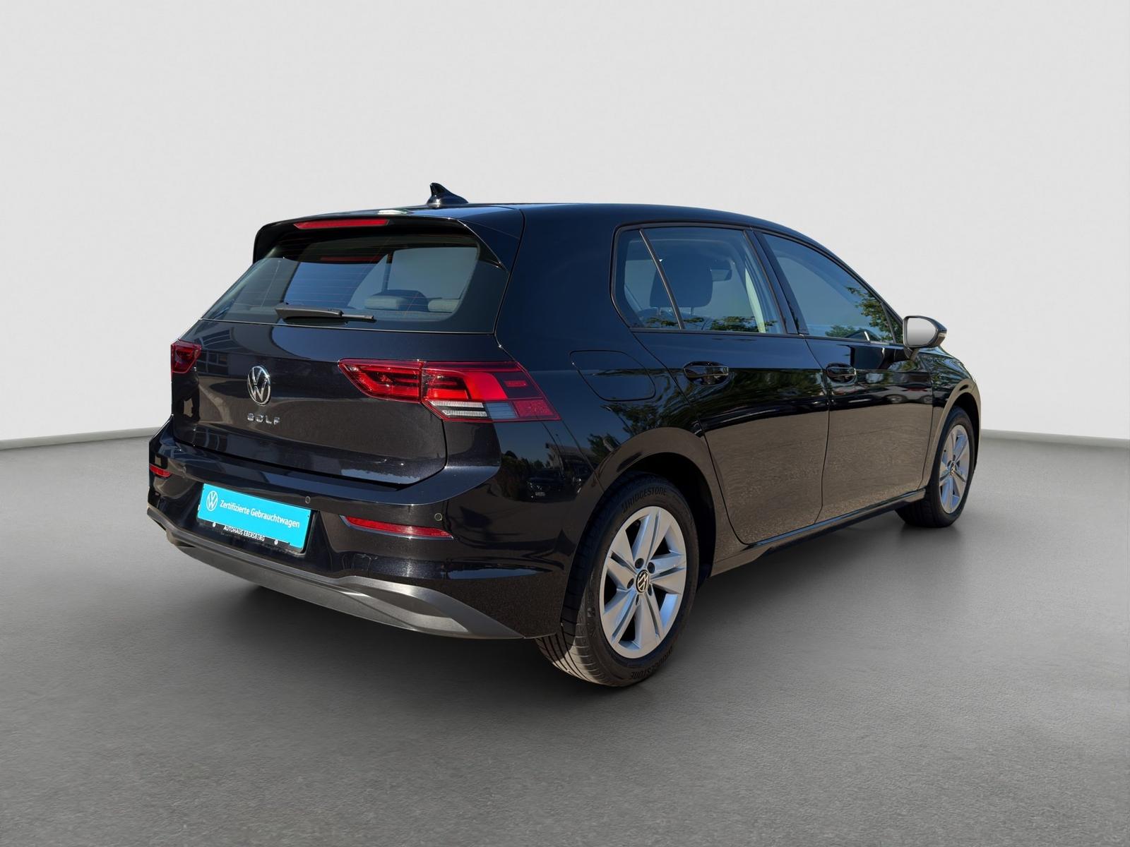 Volkswagen Golf VIII Life 1.5 TSI Pano Winter LED Virtual, миниатюра 5