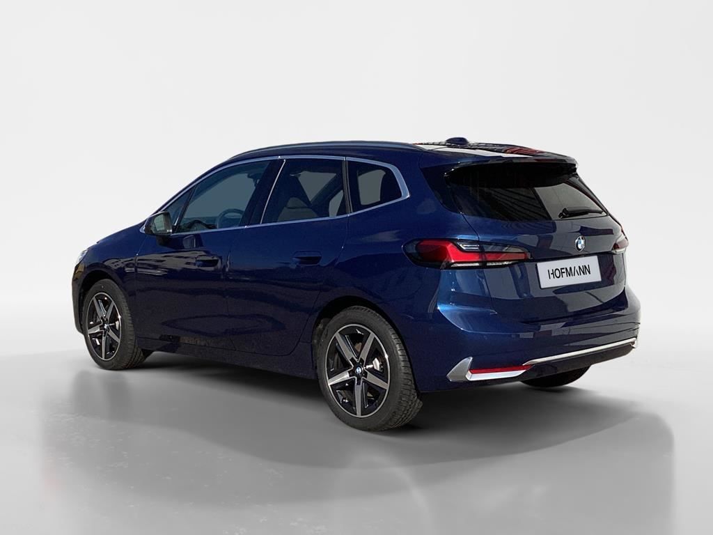 BMW 223 Active Tourer - Bild 8