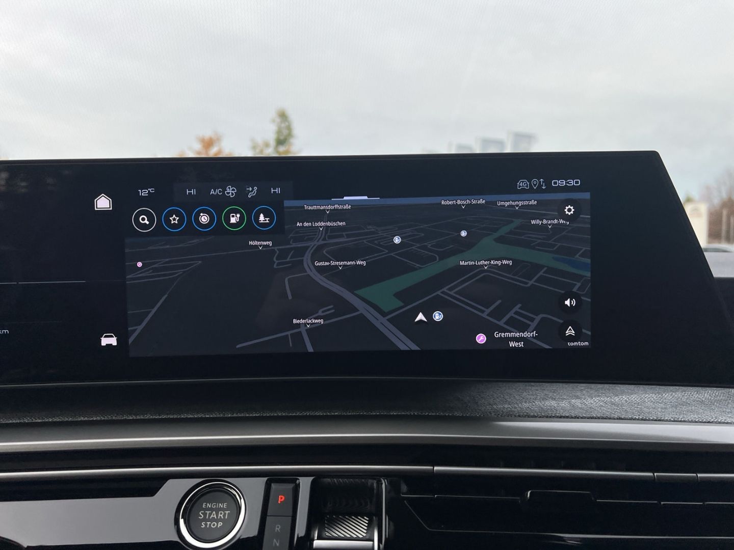 Fahrzeugabbildung Peugeot 3008 Launch Edition Dual-Elektromotor 325 AWD