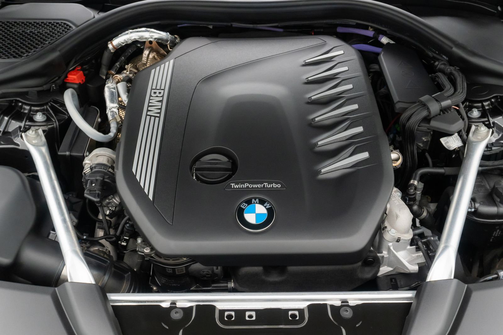Fahrzeugabbildung BMW 540d  xD LuxuryLine Kamera Laser HUD DAB HiFi 20