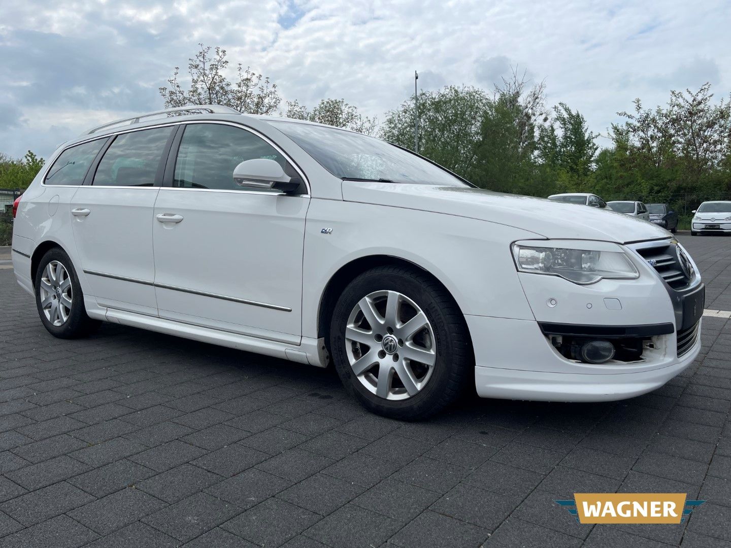 Fahrzeugabbildung Volkswagen Passat Variant Highline R-Line Motorschaden