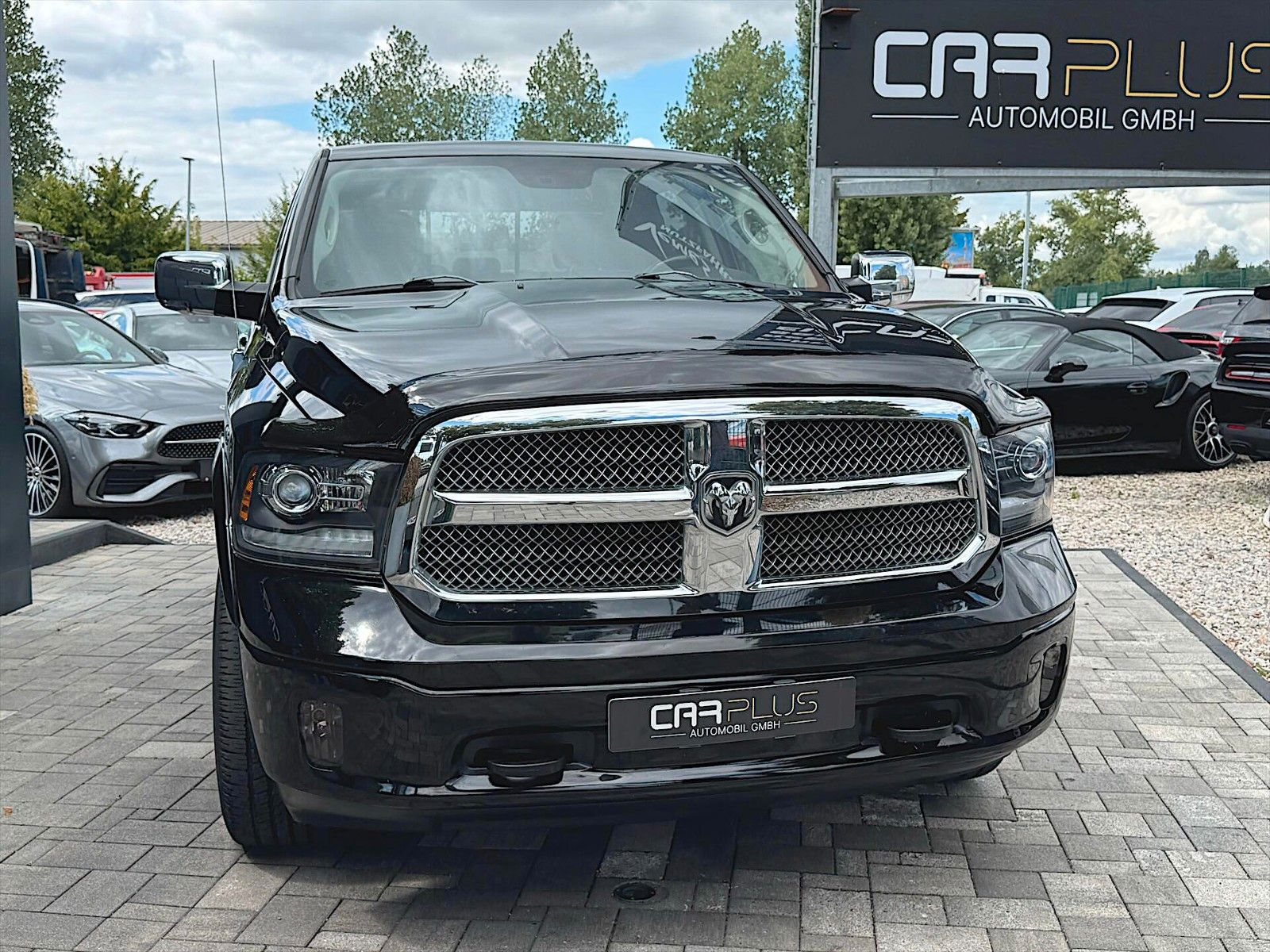 Fahrzeugabbildung Dodge RAM 5.7 V8 HEMI LARAMIE LONGHORN RAM BOX  LPG