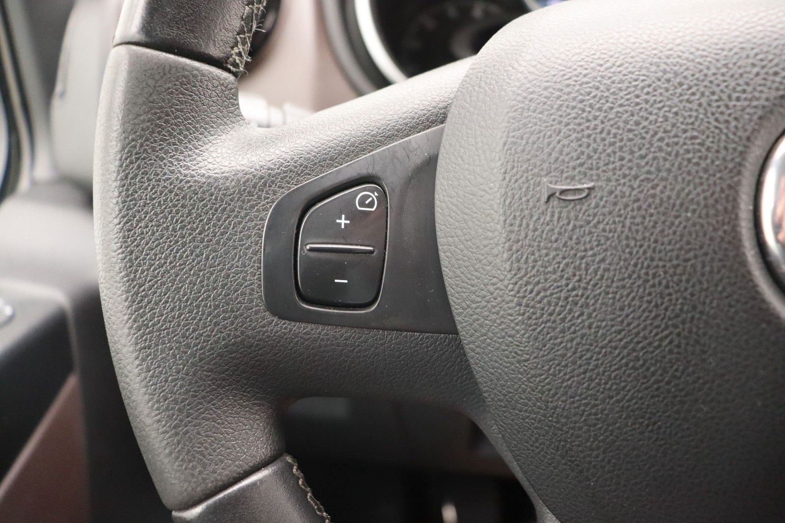 Fahrzeugabbildung Fiat Talento 2.0 EcoJet L1H1 KAMERA NAVI KLIMA