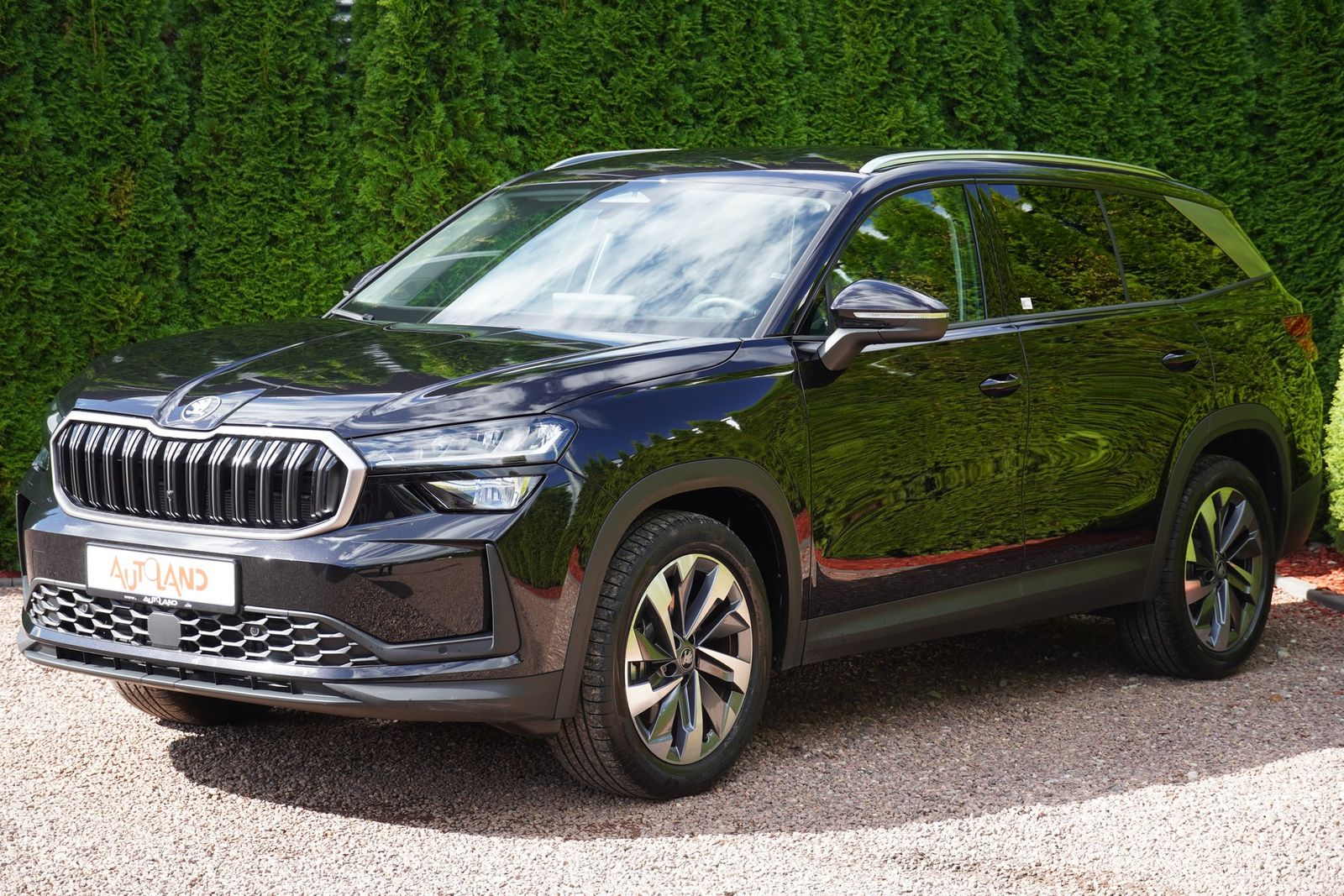 Skoda Kodiaq Selection 1.5 eTSI DSG LED AHK 7-Sitzer imagem 2