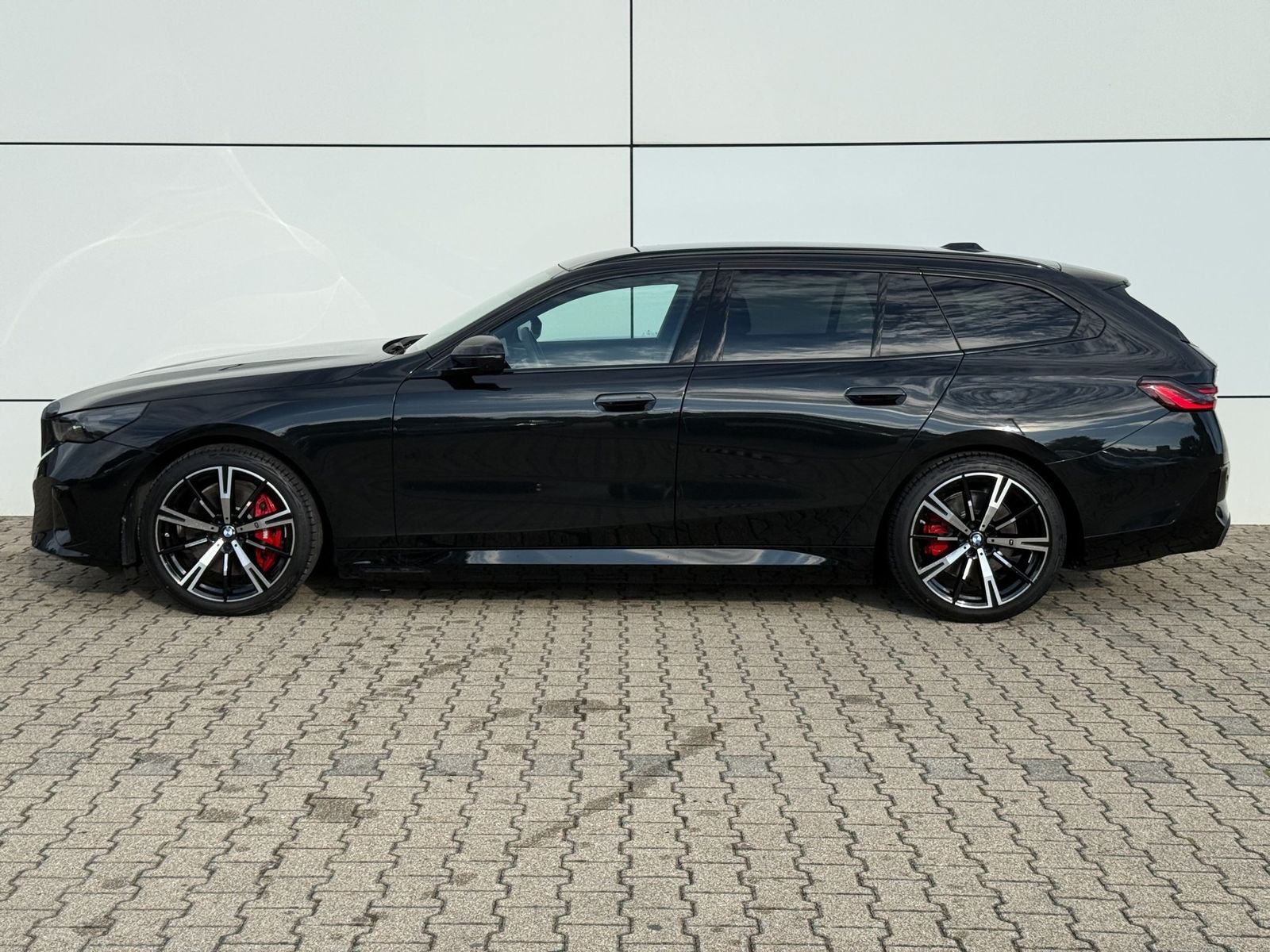 BMW i5 eDrive40 Touring M Sportpaket LenkHZ AHK foto 3