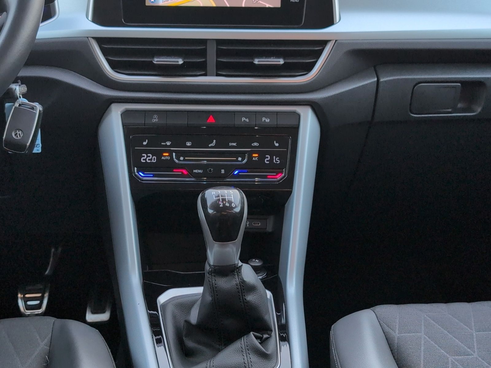 Volkswagen T-Roc - Bild 7