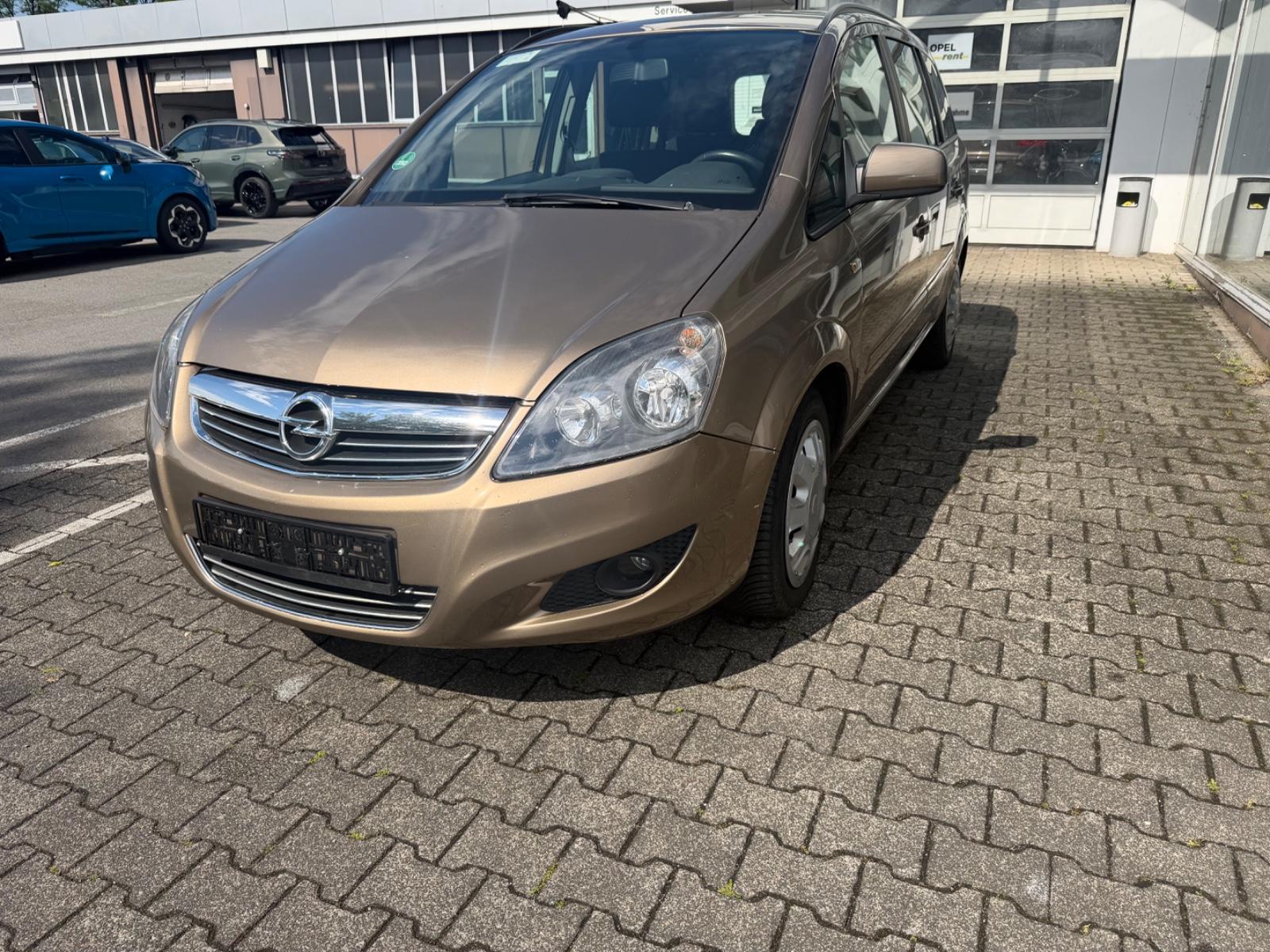 Opel Zafira B Family /7Sitzer