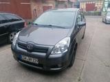 Toyota Corolla Verso 2.2-l-D-4D - - Toyota Corolla Verso aus 2007 mit Diesel-Antrieb