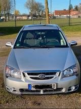 Kia Cerato 2007 | 1.6 Benzin | TÜV bis 07/... - Kia Cerato mit Benzin-Antrieb