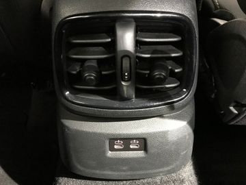 MINI Cooper Countryman 1.5 BLUET KLIMA NAVI PDC SHZ