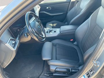 BMW 318 - 8